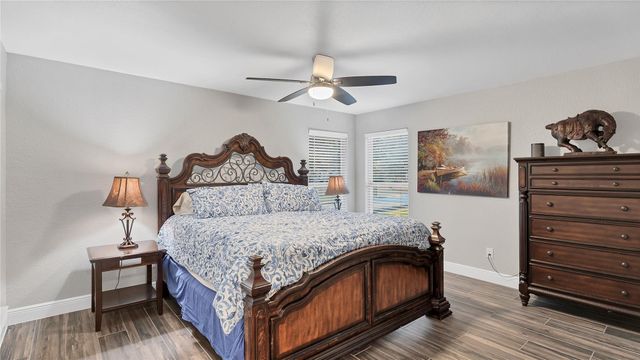 450 Pecan Creek DR, Horseshoe Bay, TX 78657