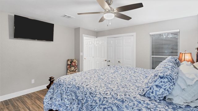 450 Pecan Creek DR, Horseshoe Bay, TX 78657