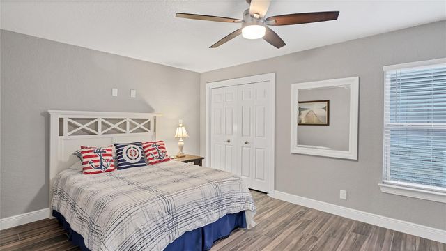 450 Pecan Creek DR, Horseshoe Bay, TX 78657