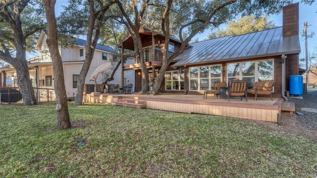 450 Pecan Creek DR, Horseshoe Bay, TX 78657