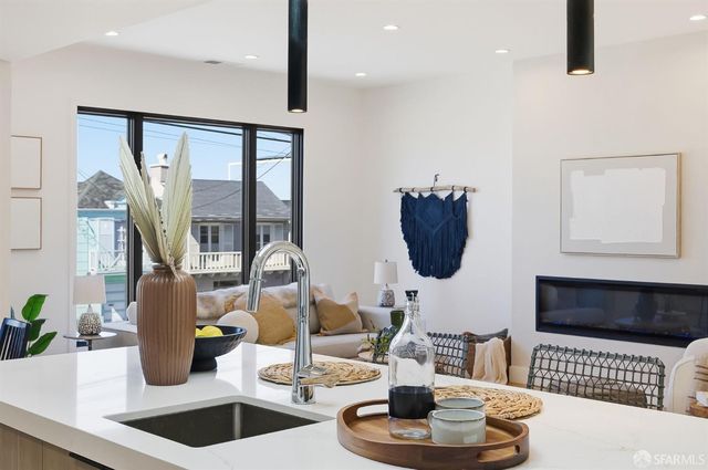 1646 34th Avenue, San Francisco, CA 94122