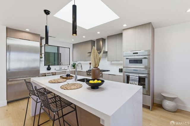 1646 34th Avenue, San Francisco, CA 94122