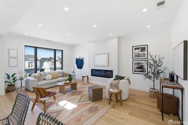 1646 34th Avenue, San Francisco, CA 94122