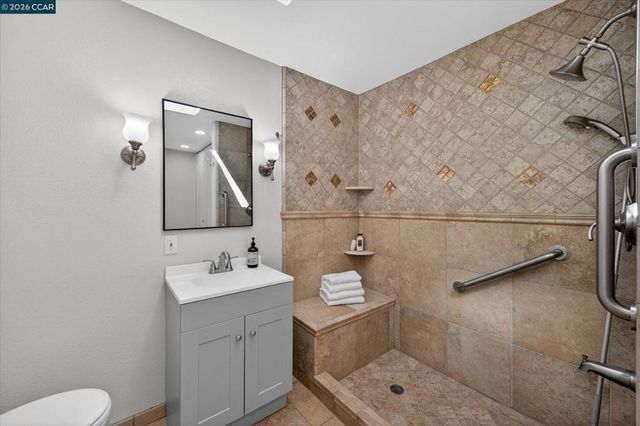 131 Corte Del Prado, Walnut Creek, CA 94598