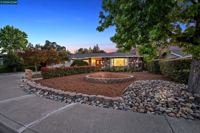 131 Corte Del Prado, Walnut Creek, CA 94598