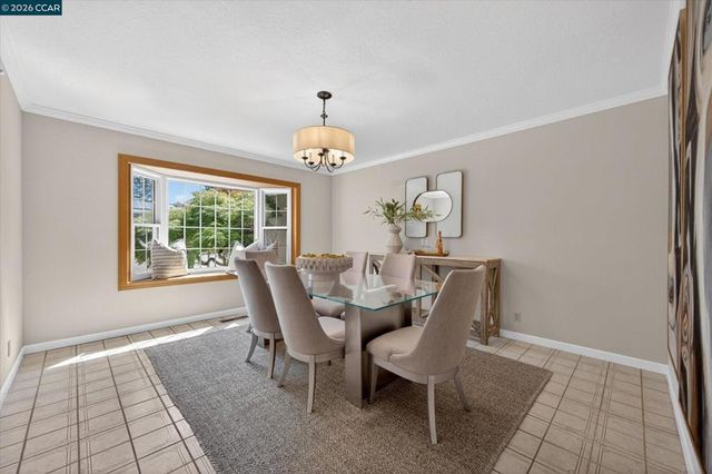 131 Corte Del Prado, Walnut Creek, CA 94598