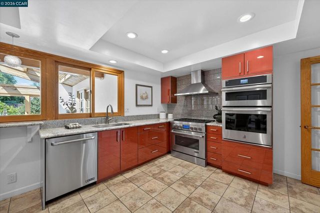 131 Corte Del Prado, Walnut Creek, CA 94598