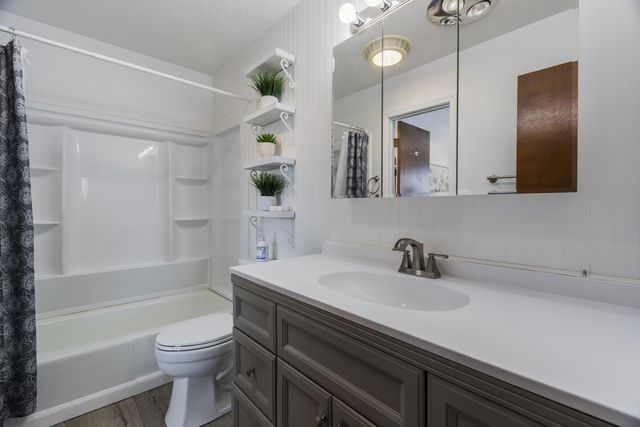 9212 Orlando Place NE, Albuquerque, NM 87111