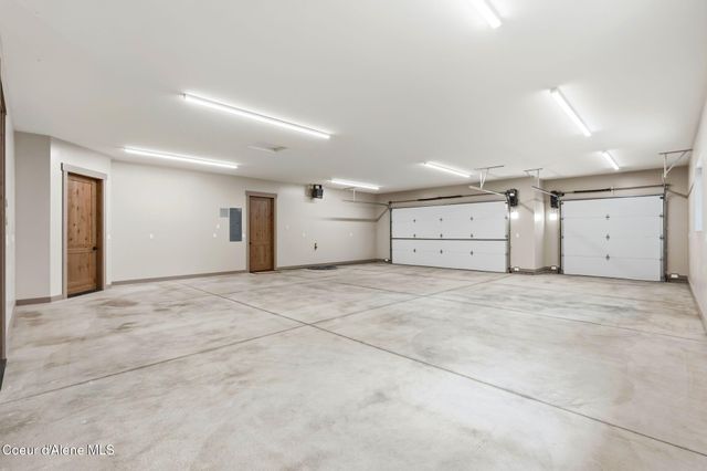 1520 Wrenco Loop Rd, Sandpoint, ID 83864