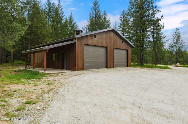 1520 Wrenco Loop Rd, Sandpoint, ID 83864