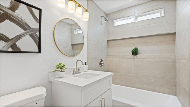 8840 Delrose Avenue, Spring Valley, CA 91977