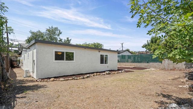 8840 Delrose Avenue, Spring Valley, CA 91977