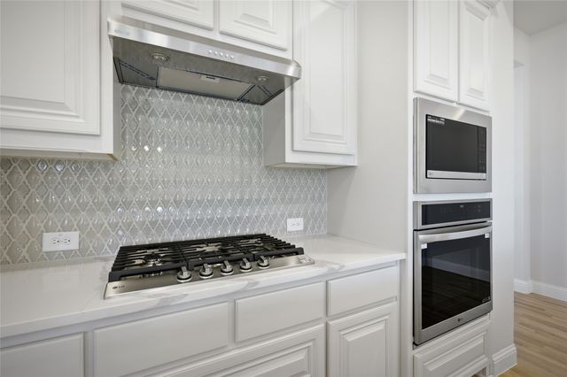 1913 Amber Gate Drive, Anna, TX 75409