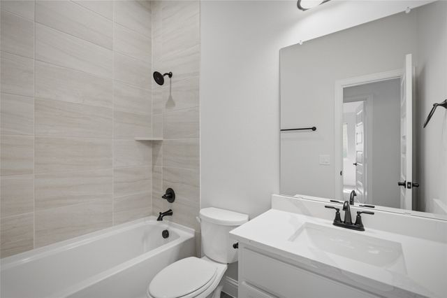 1913 Amber Gate Drive, Anna, TX 75409