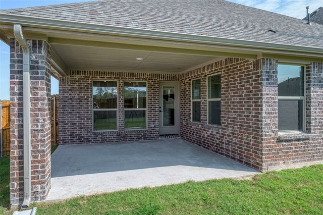 1913 Amber Gate Drive, Anna, TX 75409