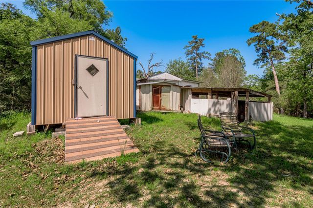 163 Black Walnut Street, Trinity, TX 75862