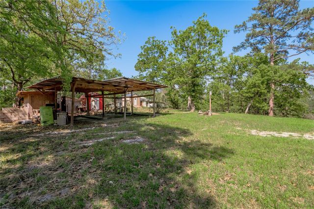 163 Black Walnut Street, Trinity, TX 75862
