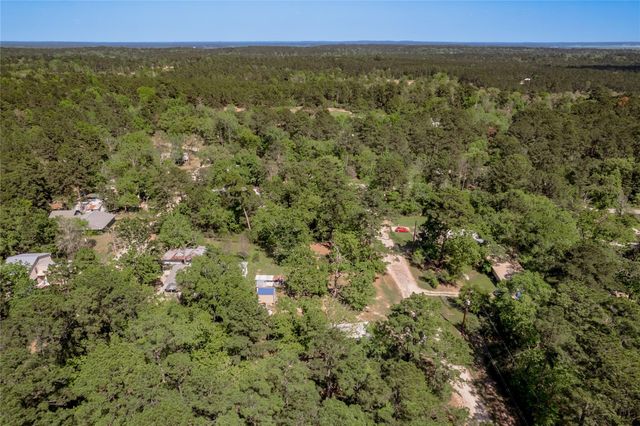 163 Black Walnut Street, Trinity, TX 75862