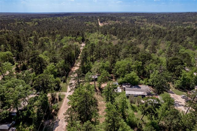 163 Black Walnut Street, Trinity, TX 75862