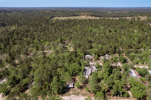 163 Black Walnut Street, Trinity, TX 75862