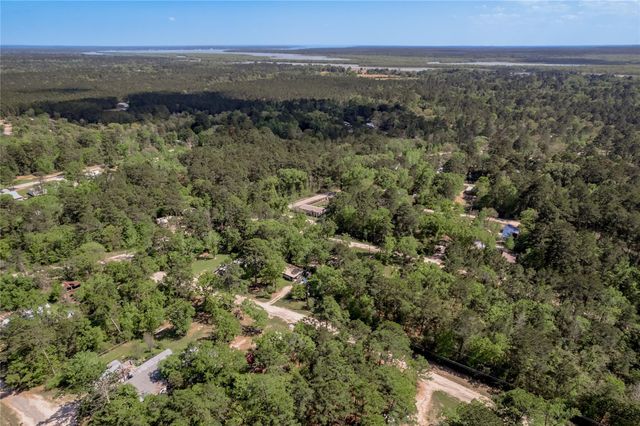 163 Black Walnut Street, Trinity, TX 75862