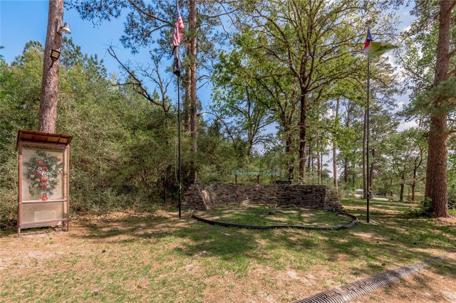 163 Black Walnut Street, Trinity, TX 75862