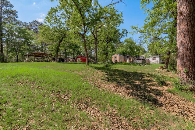 163 Black Walnut Street, Trinity, TX 75862