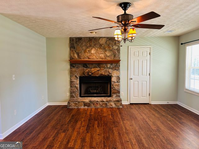 2690 Sharpsburg McCullum Road, Newnan, GA 30265
