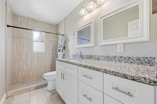 7641 COMPASS DRIVE, Orlando, FL 32810