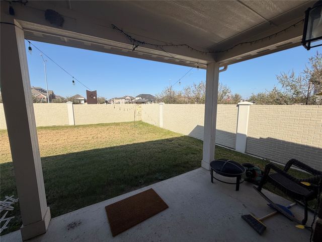 7105 Pampas Place, Venus, TX 76084