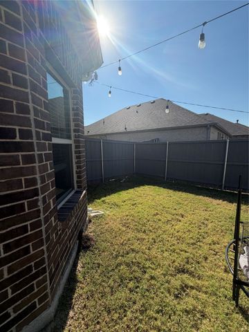 7105 Pampas Place, Venus, TX 76084