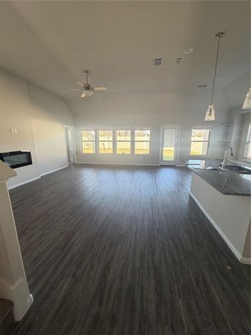 7105 Pampas Place, Venus, TX 76084