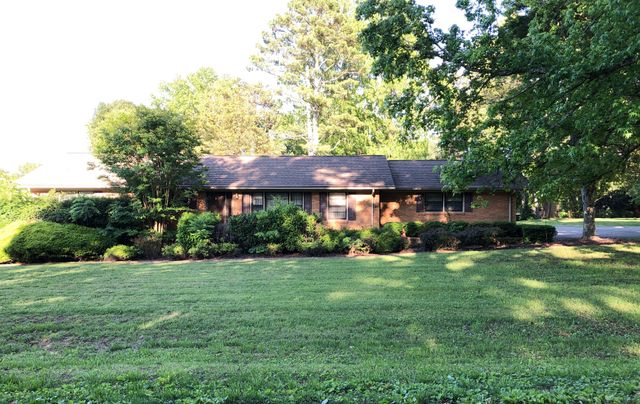 173 Country Club Ter, Winchester, TN 37398