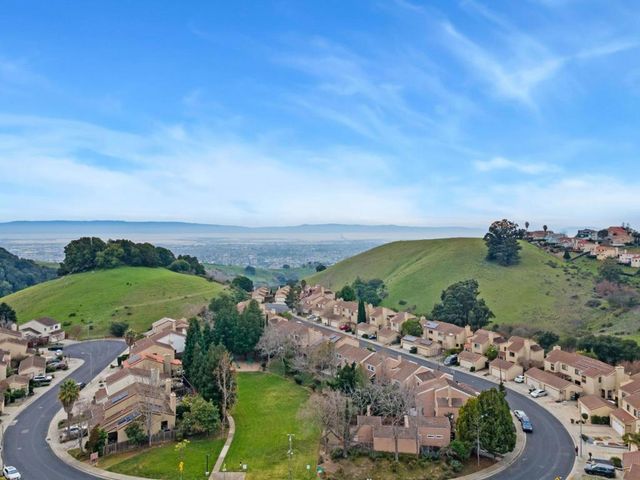 2757 Gamble Court, Hayward, CA 94542