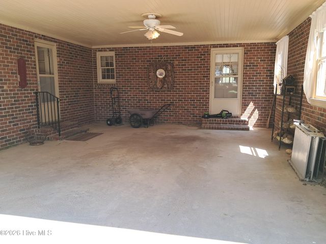 316 First Street, Hookerton, NC 28538