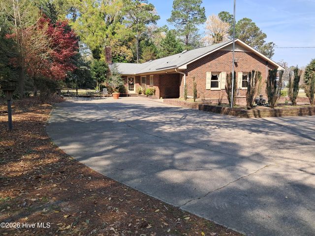 316 First Street, Hookerton, NC 28538