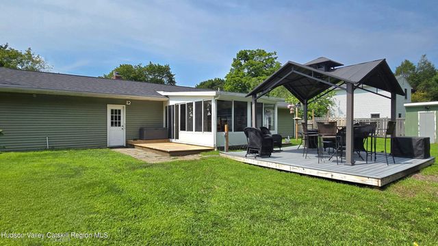 61 Payn Avenue, Chatham, NY 12037