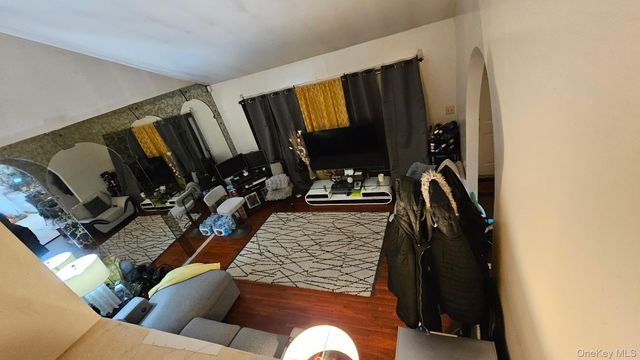 187 Urban Avenue, Westbury, NY 11590