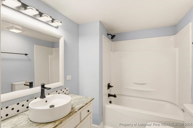 6025 Elstree Place, Fayetteville, NC 28314