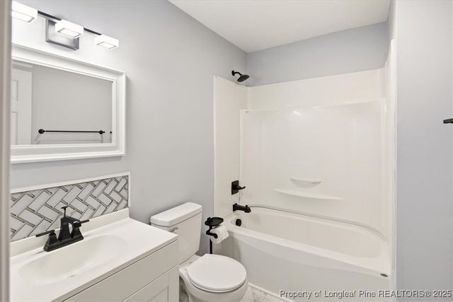 6025 Elstree Place, Fayetteville, NC 28314