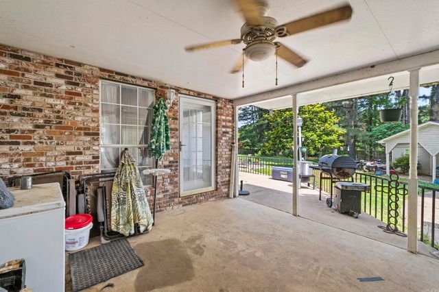 5 Williamsburg Drive, Cabot, AR 72023