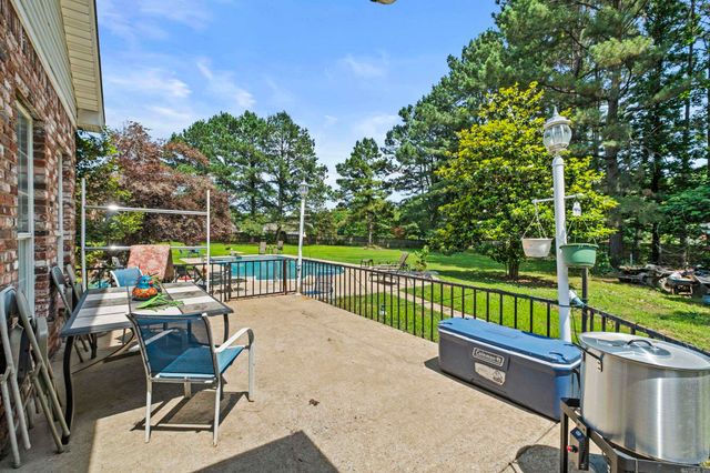 5 Williamsburg Drive, Cabot, AR 72023