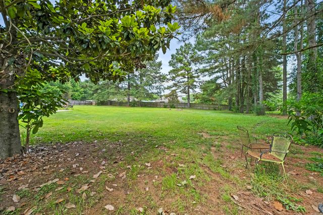 5 Williamsburg Drive, Cabot, AR 72023