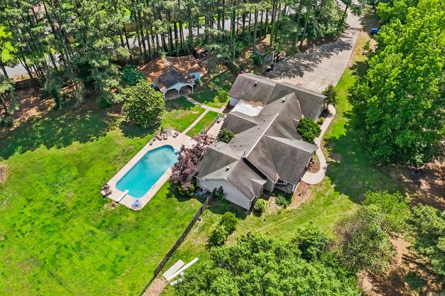 5 Williamsburg Drive, Cabot, AR 72023