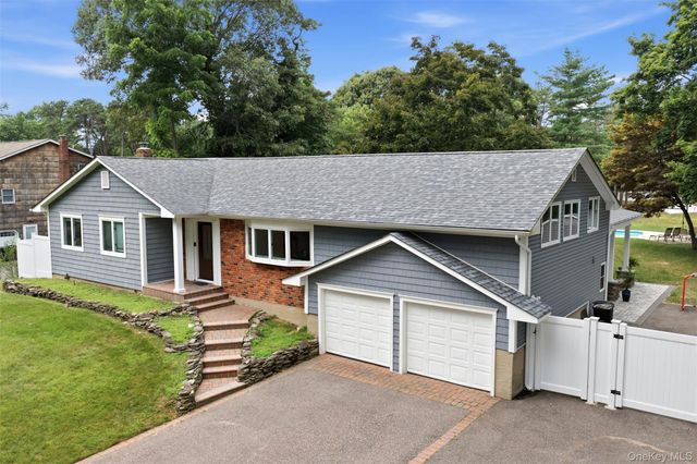 18 Millet Street, Dix Hills, NY 11746