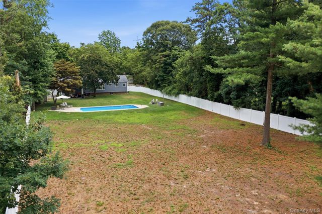 18 Millet Street, Dix Hills, NY 11746