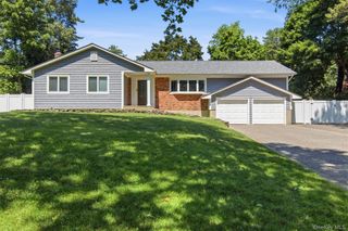 18 Millet Street, Dix Hills, NY 11746