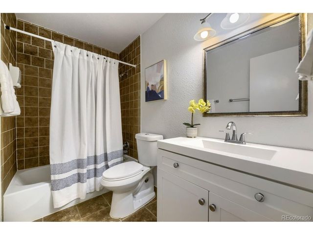 3816 S Yosemite St 139, Denver, CO 80237