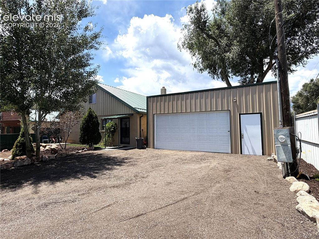 1200 S El Paso Street, Colorado Springs, CO 80903 — exterior