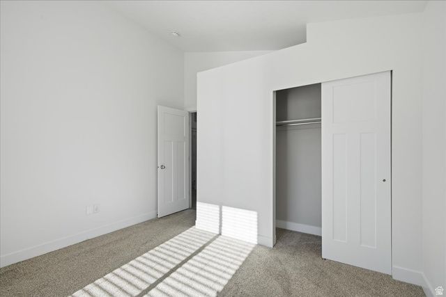 3856 W COASTAL DUNE DR, South Jordan, UT 84009